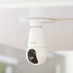 IMOU Bulb Cam 2C 2K 3MP Pan & Tilt Smart Indoor Camera